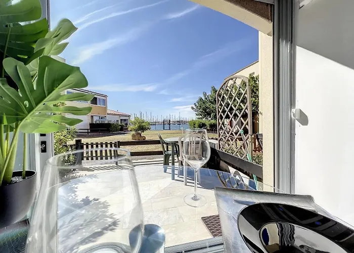 Prestige Avec Terrasse, Ile Des Pecheurs, Vue Port Agde