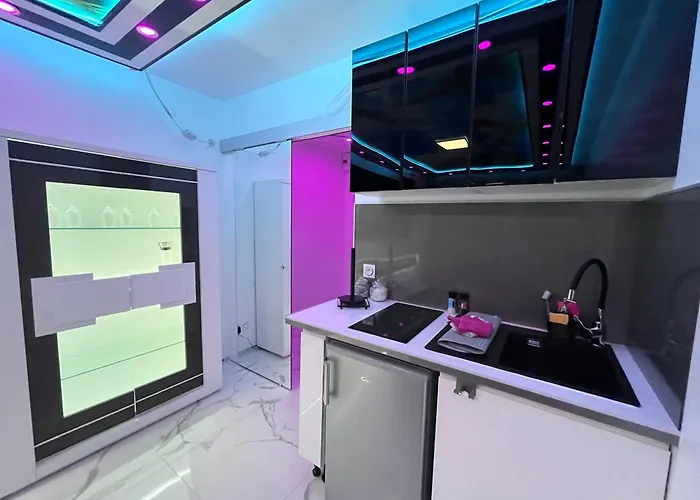 Prestige Avec Terrasse, Ile Des Pecheurs, Vue Port * Agde